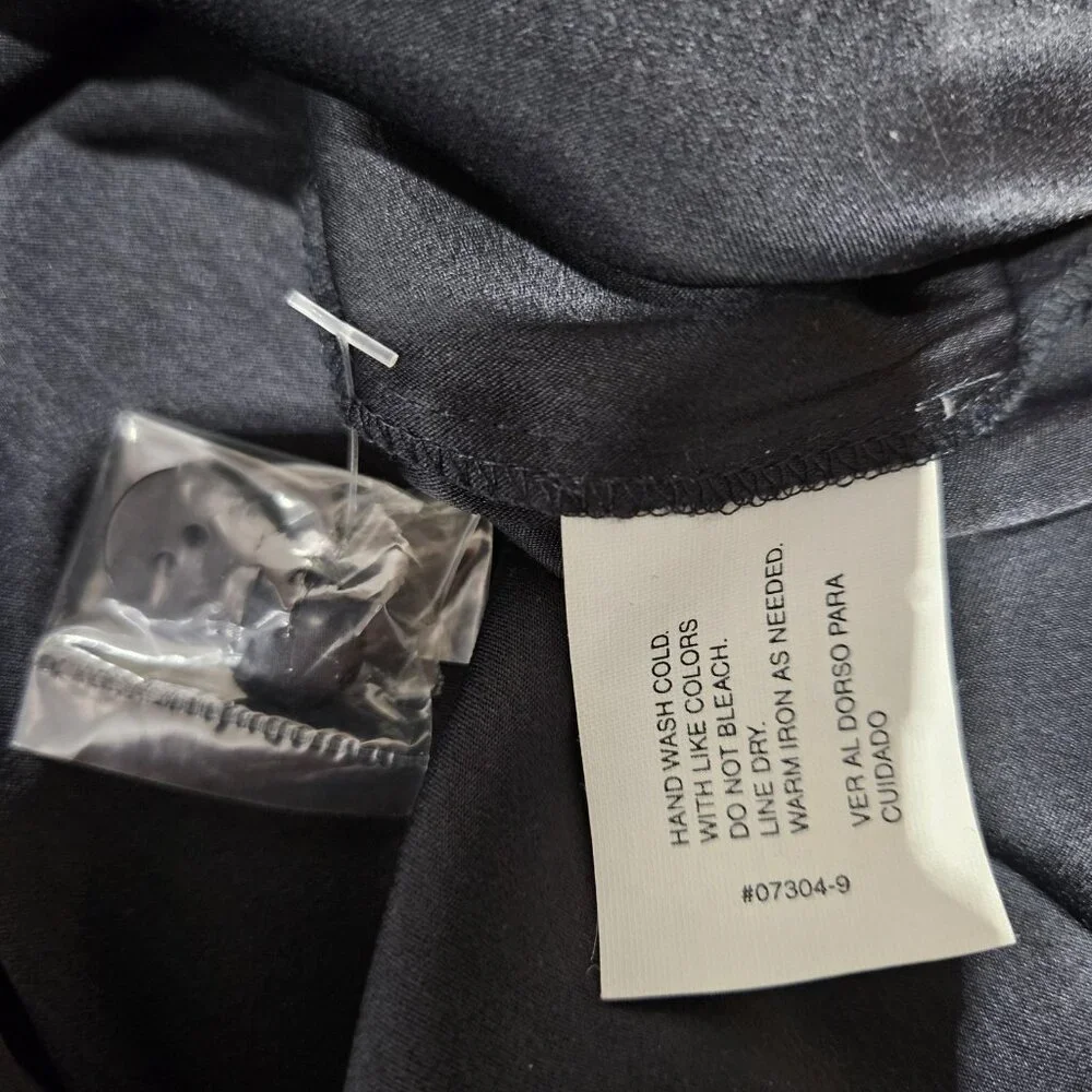 Vintage Christie and Jill Shirt Blouse Women Medium Black Bow Satin Trim 90s NEW - Picture 10 of 10